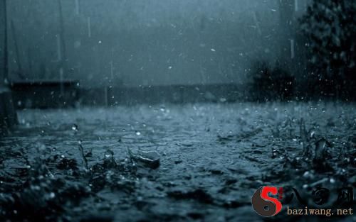 梦见倾盆大雨